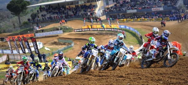 CAMP. ITALIANO MX JUNIOR TECHNOMOUSSE SERIES - CHALLENGE YZ YAMAHA