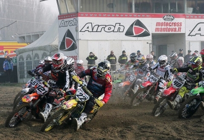 MANTOVA STARCROSS 2015: TIXIER, HONDA E SUZUKI AL VIA